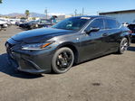 Lexus ES 2019