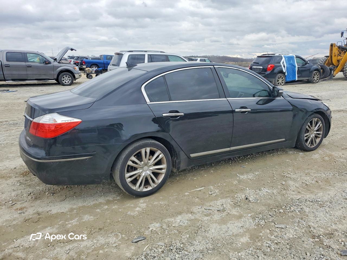 Hyundai Genesis 2009