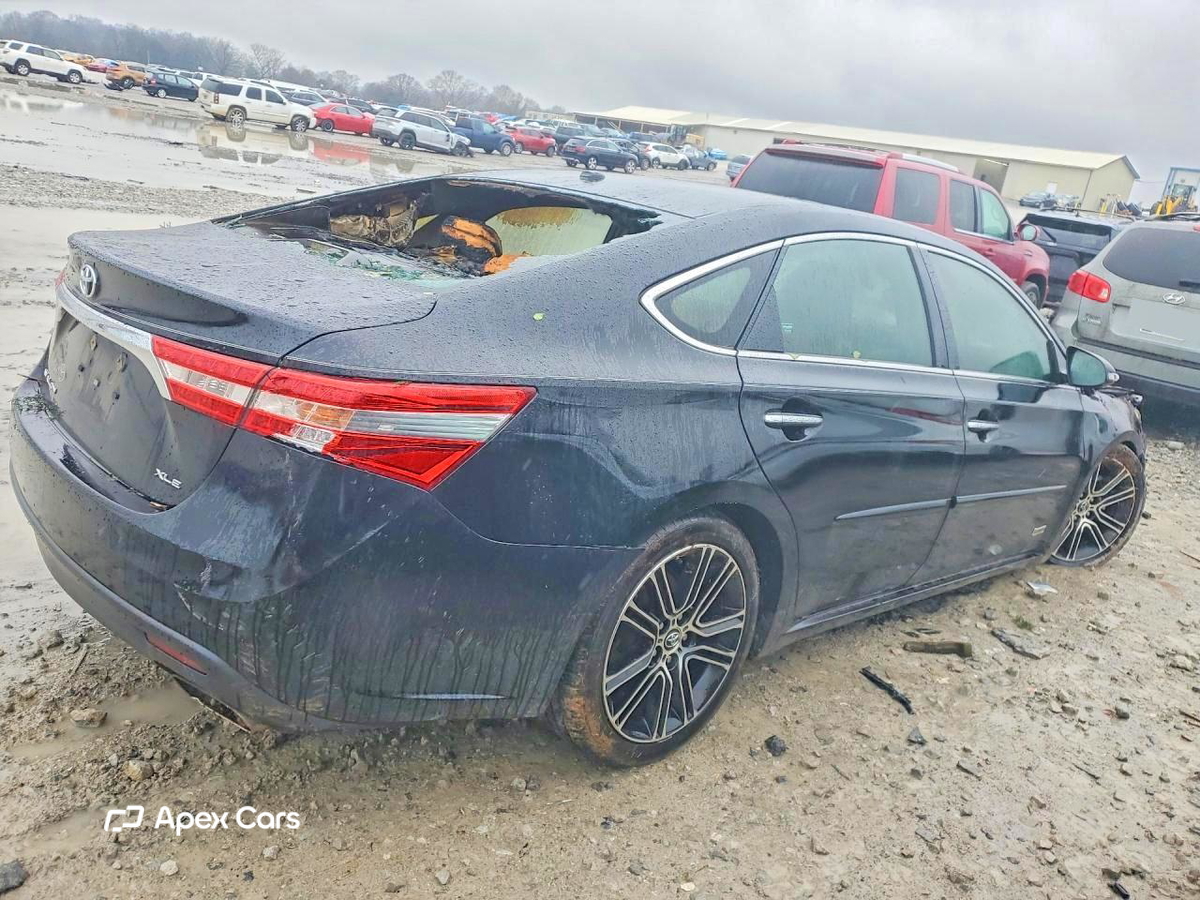 Toyota Avalon 2015