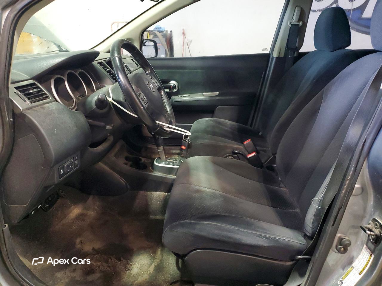 Nissan Versa 2012