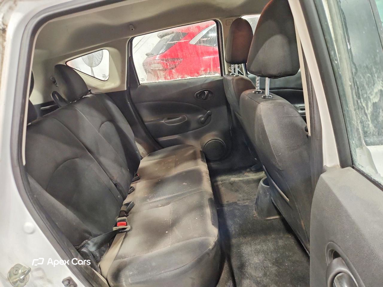 Nissan Versa 2019