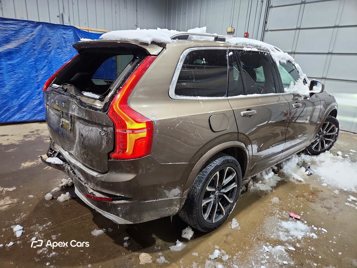 Volvo XC90 2017
