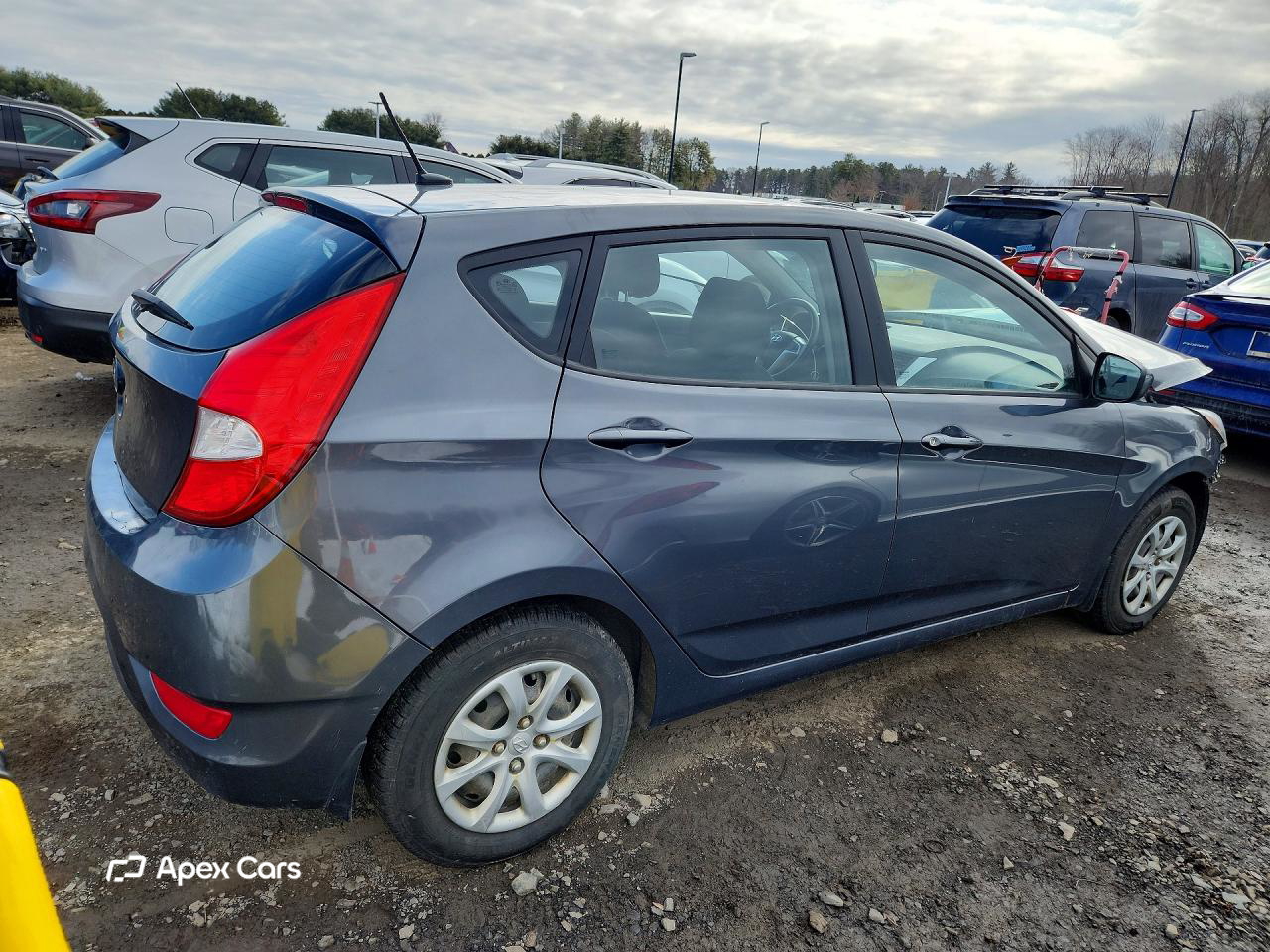 Hyundai Accent 2012