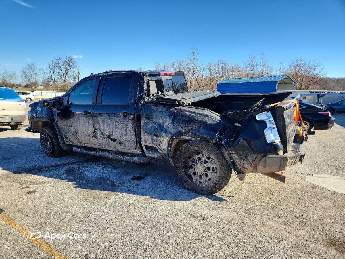 Chevrolet Silverado 2022