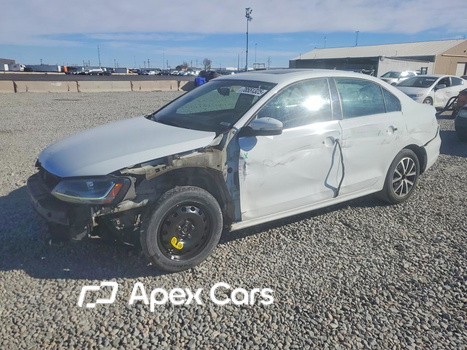 Volkswagen Jetta 2018 - Image 1 of 13