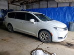 Chrysler Pacifica 2017