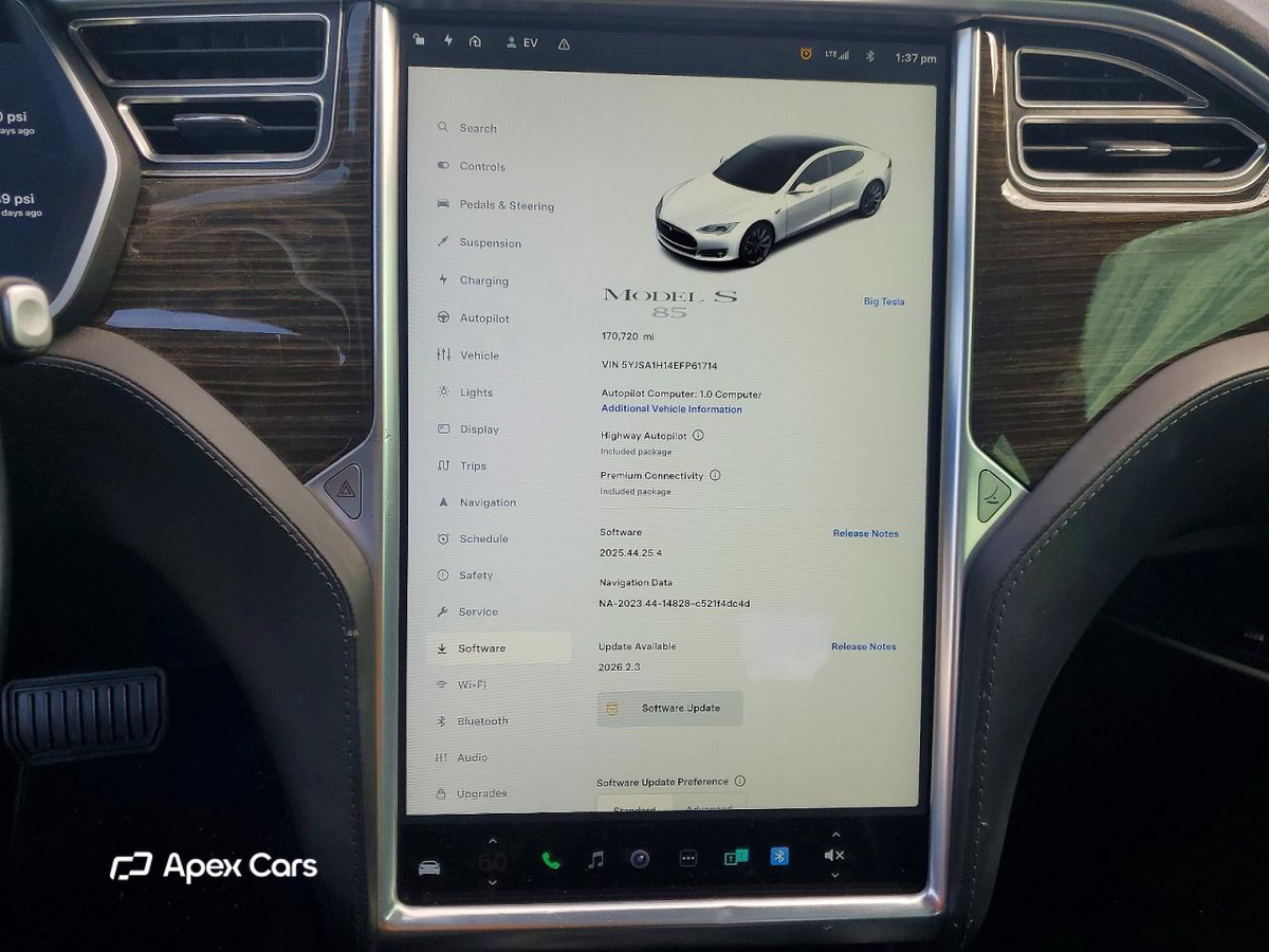 Tesla Model S 2014