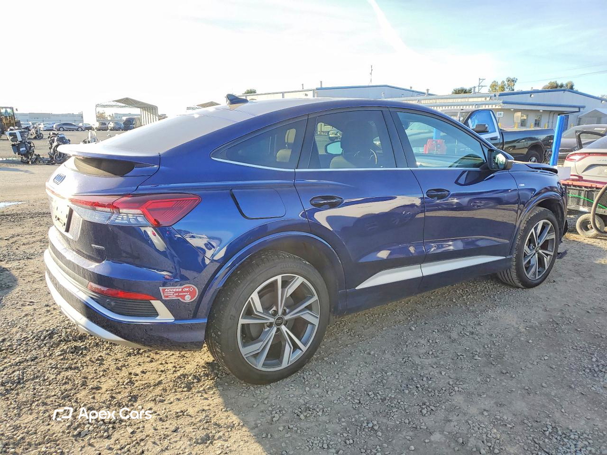 Audi Q4 e-tron 2023