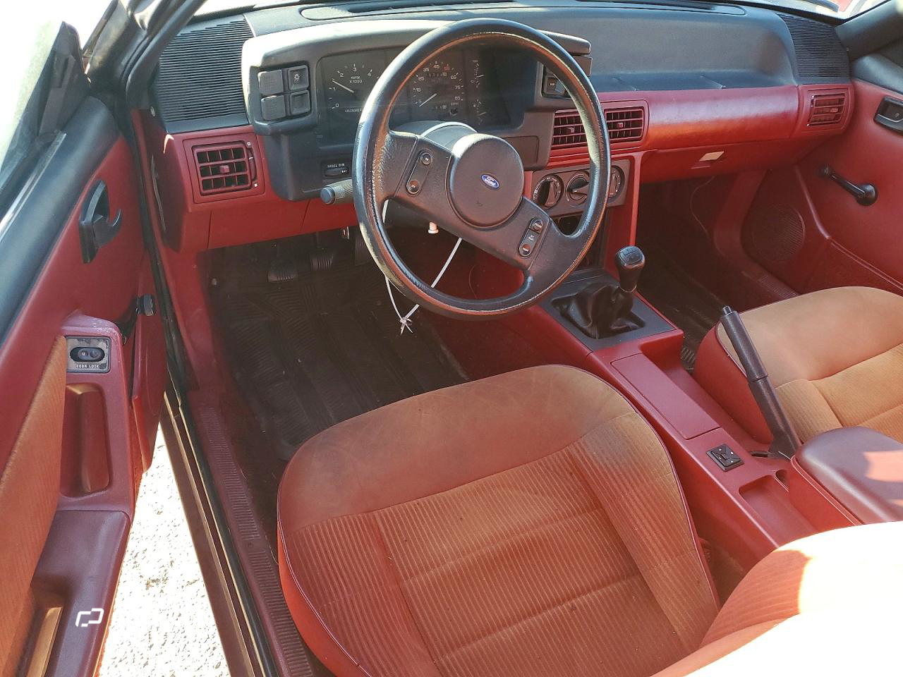Ford Mustang 1987