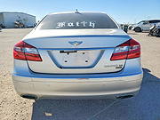 Hyundai Genesis 2012