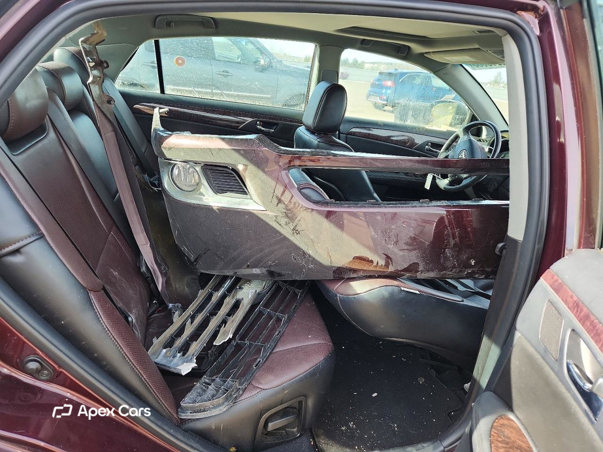 Toyota Avalon 2011