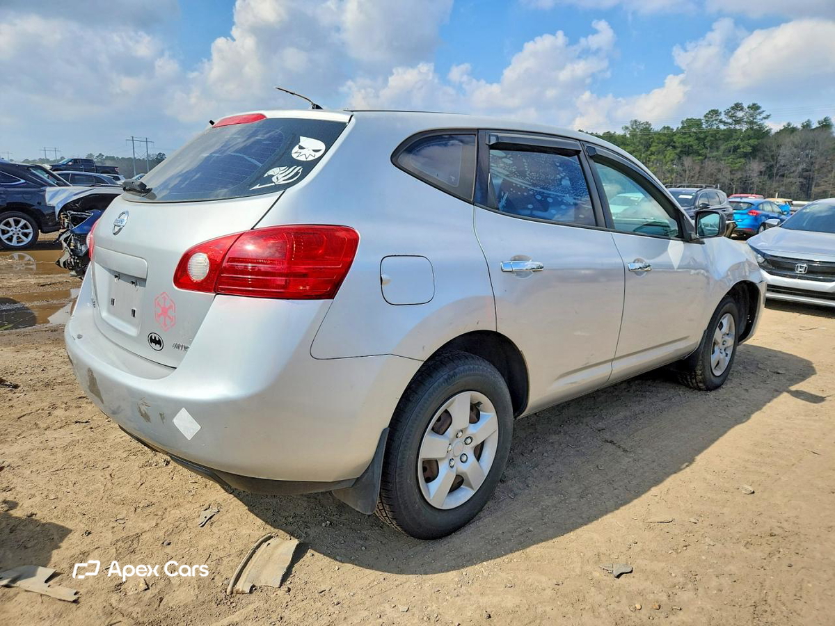 Nissan Rogue 2010