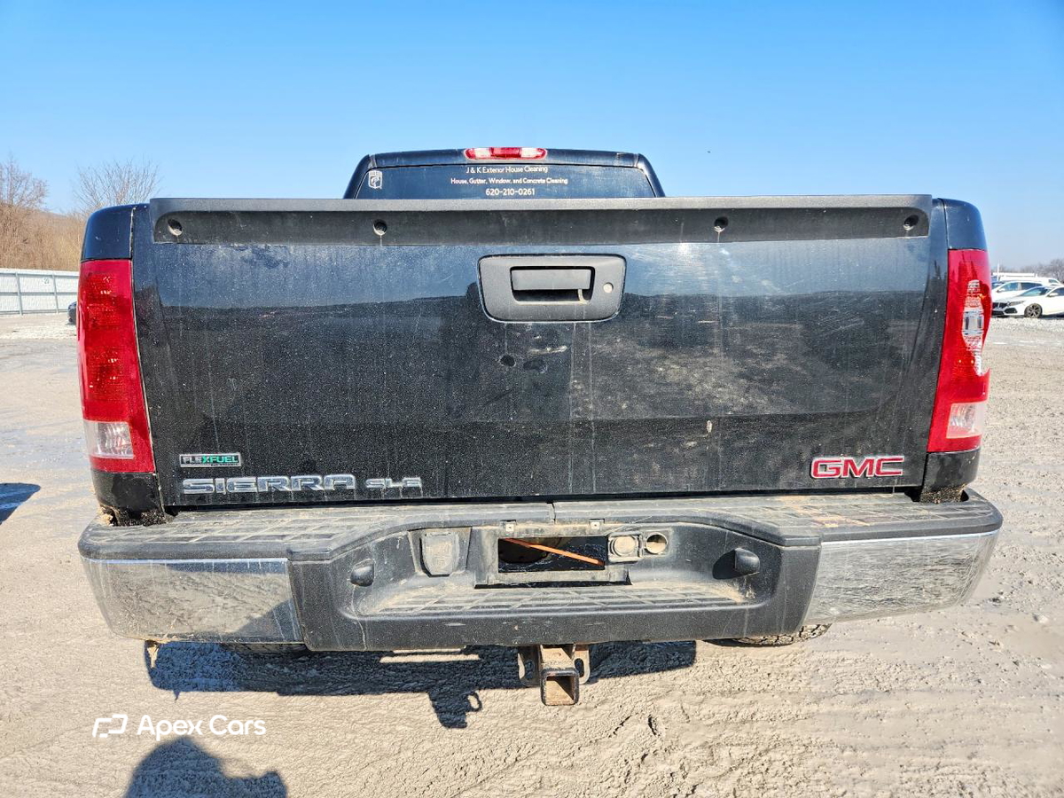 GMC Sierra 2010