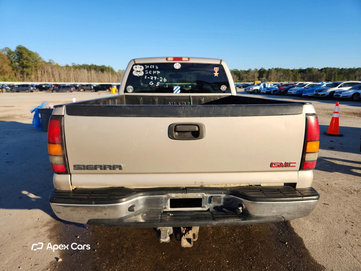 GMC Sierra 2005