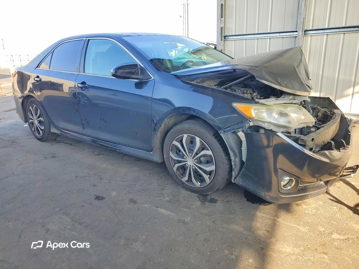 Toyota Camry 2012