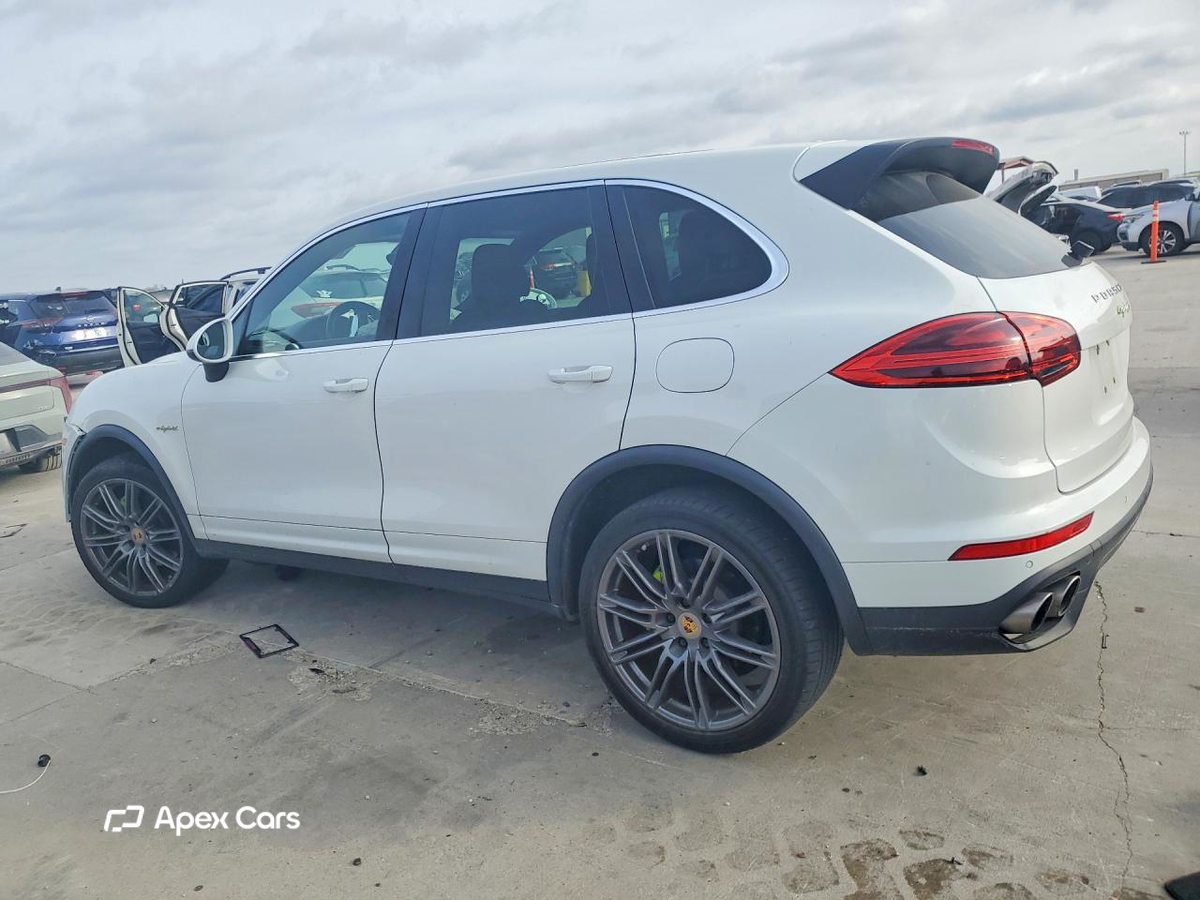Porsche Cayenne 2016