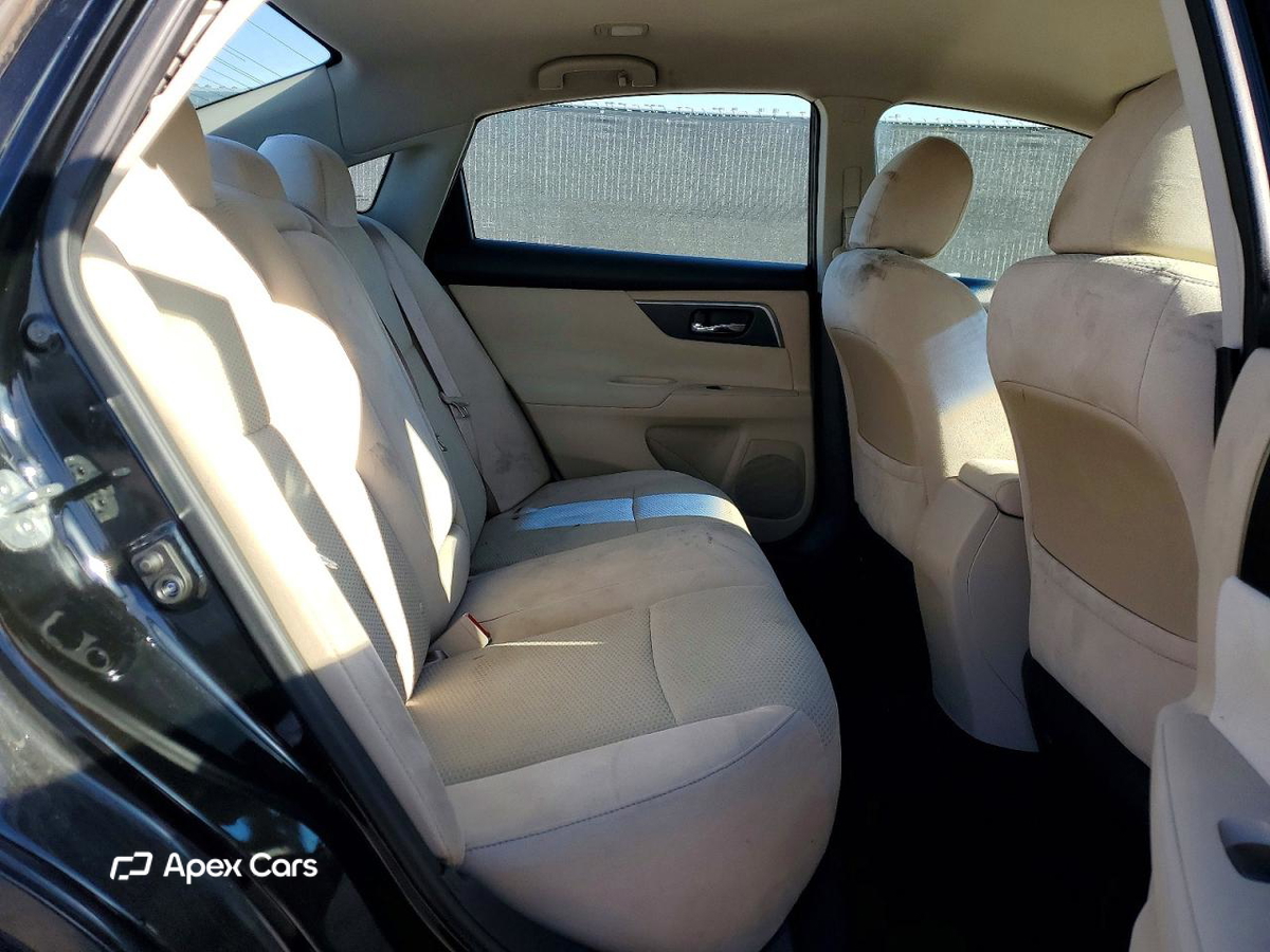 Nissan Altima 2015