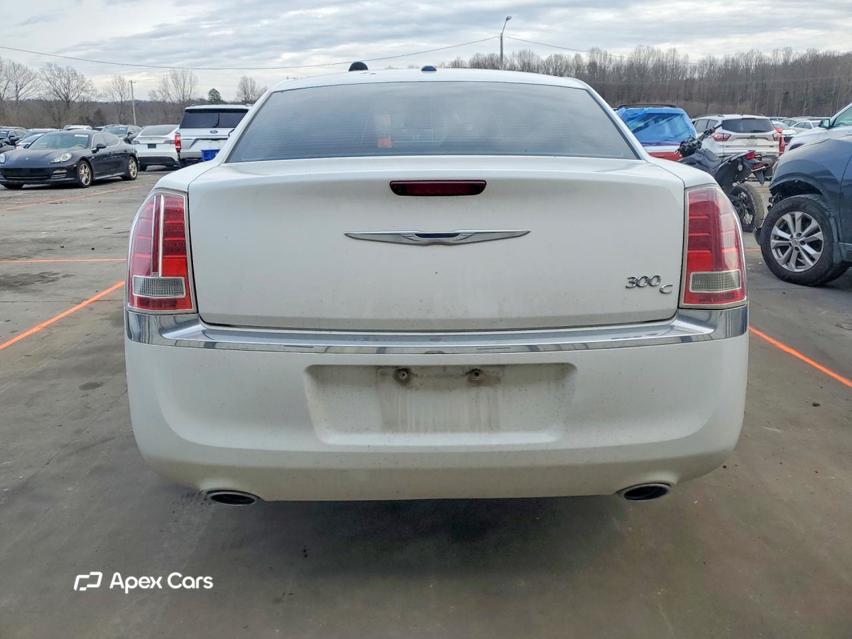 Chrysler 300 2013