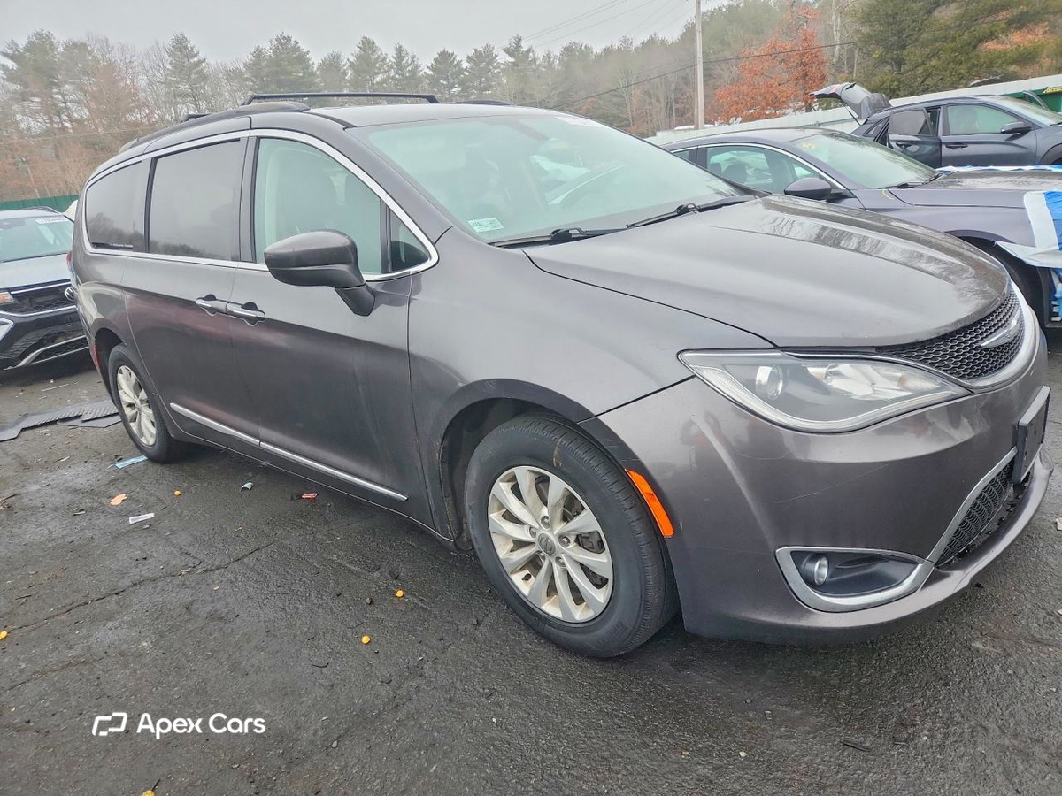 Chrysler Pacifica 2017