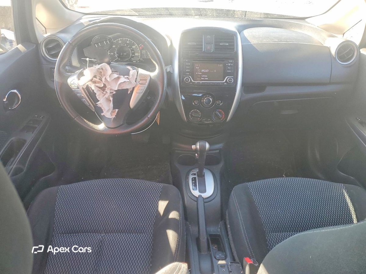 Nissan Versa 2016