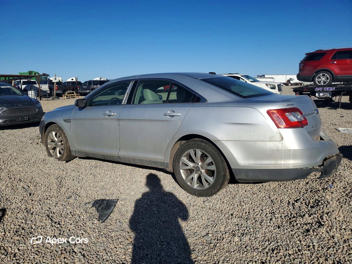 Ford Taurus 2011