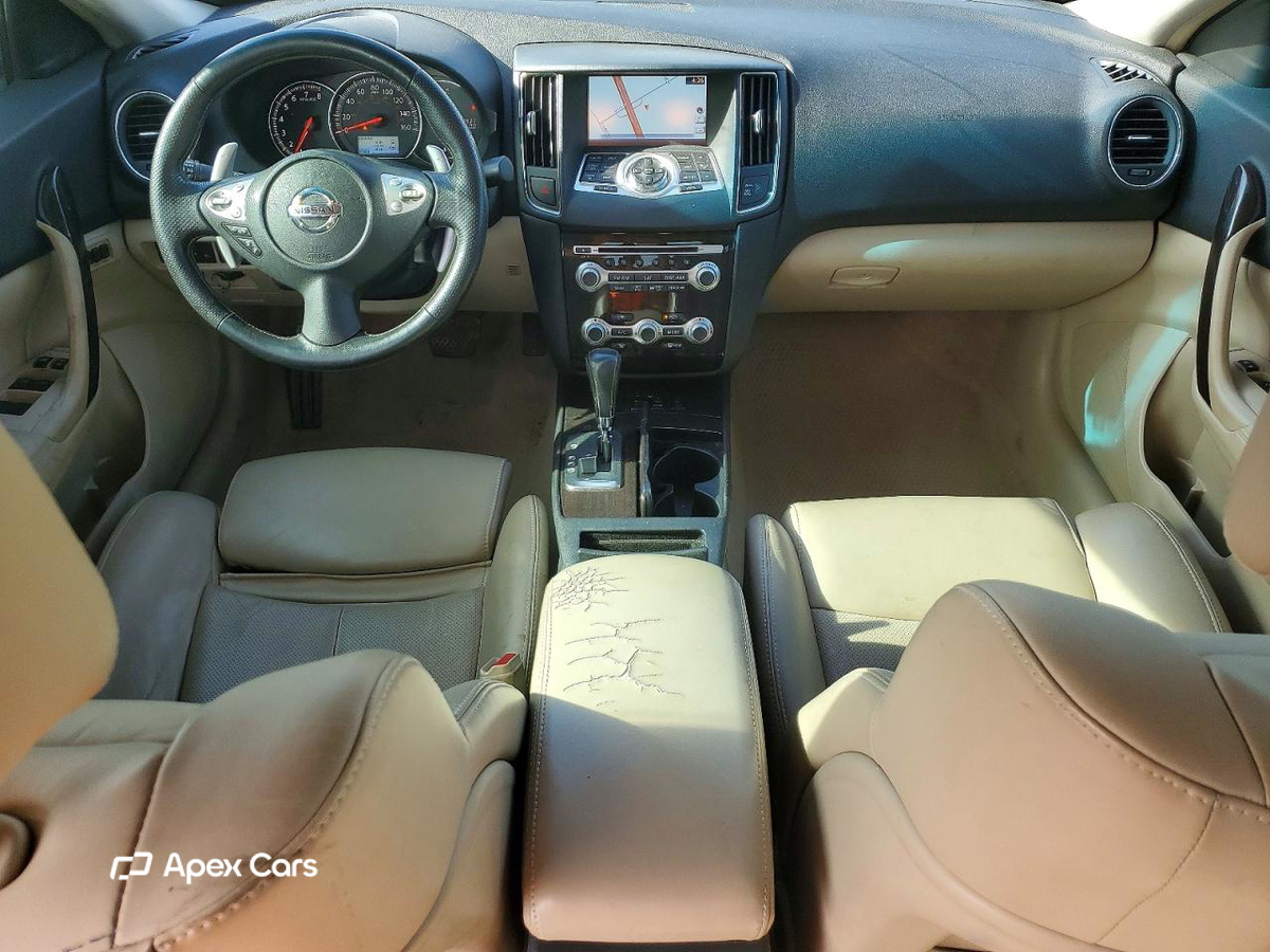 Nissan Maxima 2014