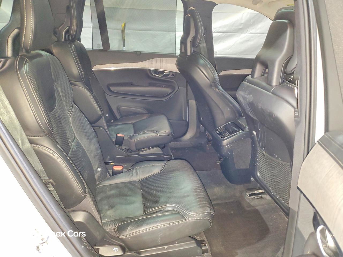 Volvo XC90 2021