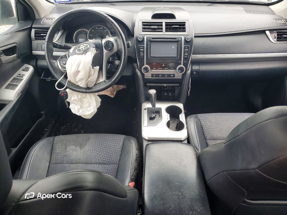 Toyota Camry 2012