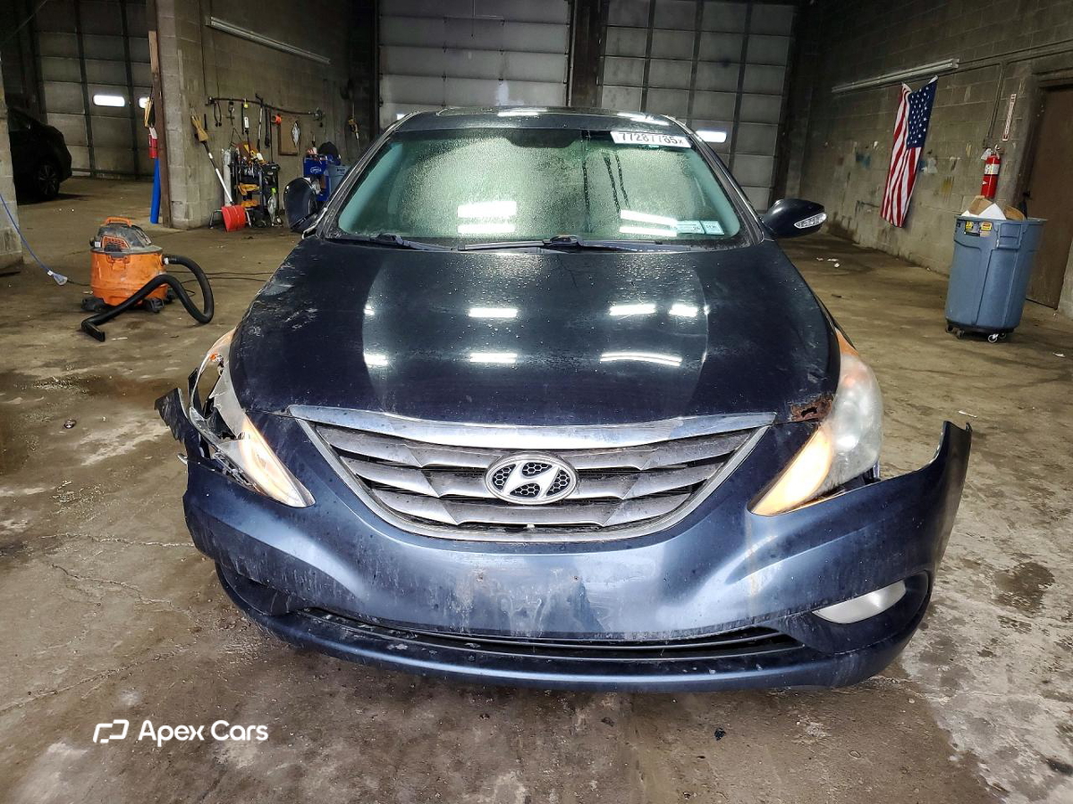 Hyundai Sonata 2011