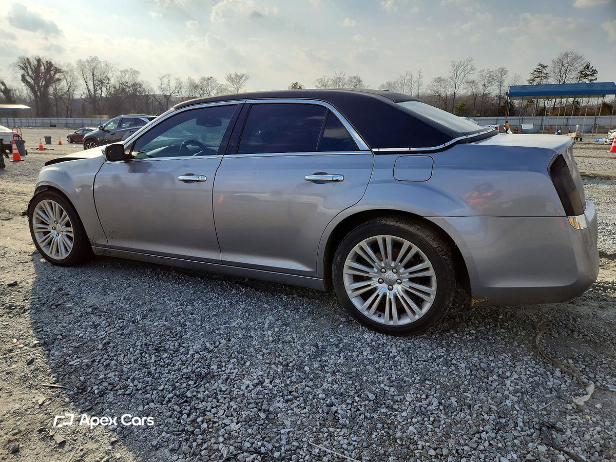 Chrysler 300 2014