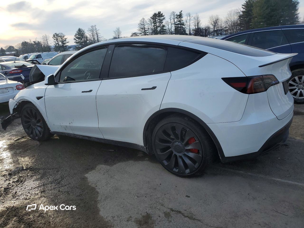 Tesla Model Y 2023