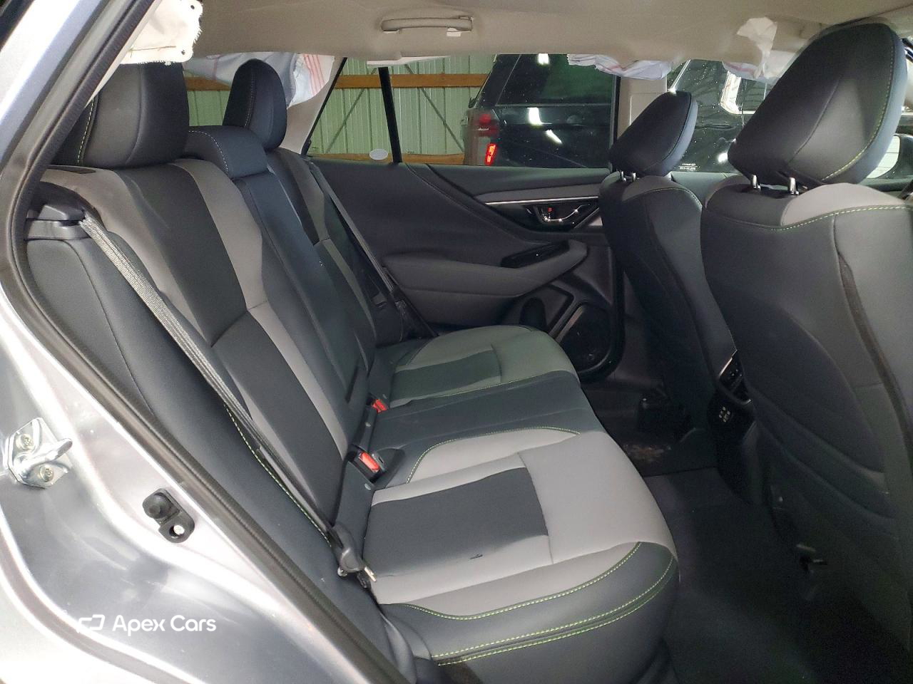 Subaru Outback 2025