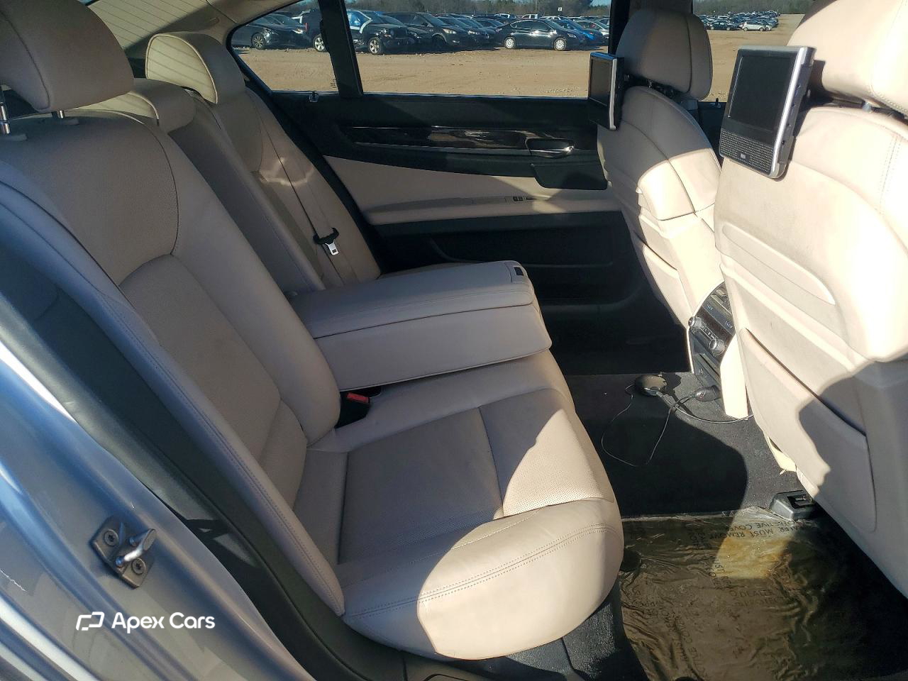 BMW Series 7 2012