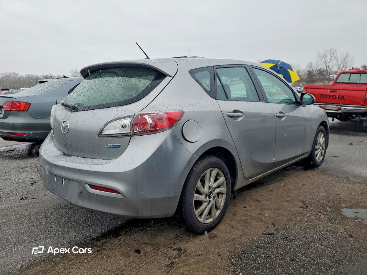 Mazda 3 2013