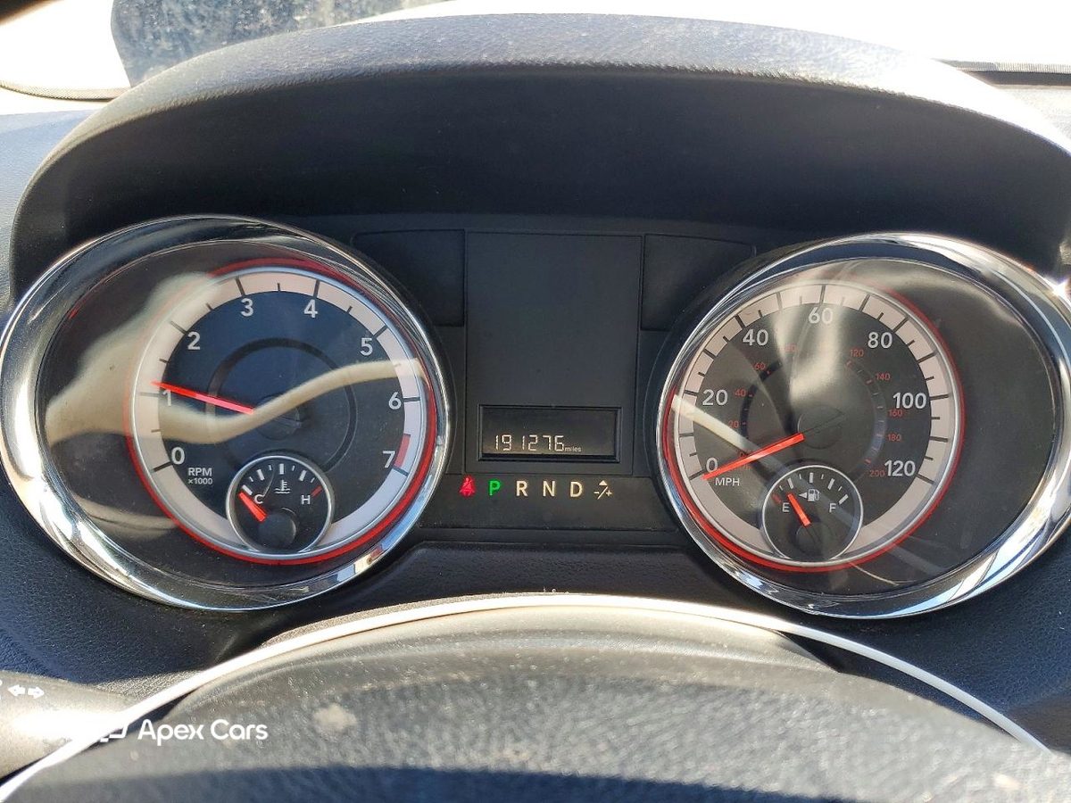 Dodge Caravan 2015
