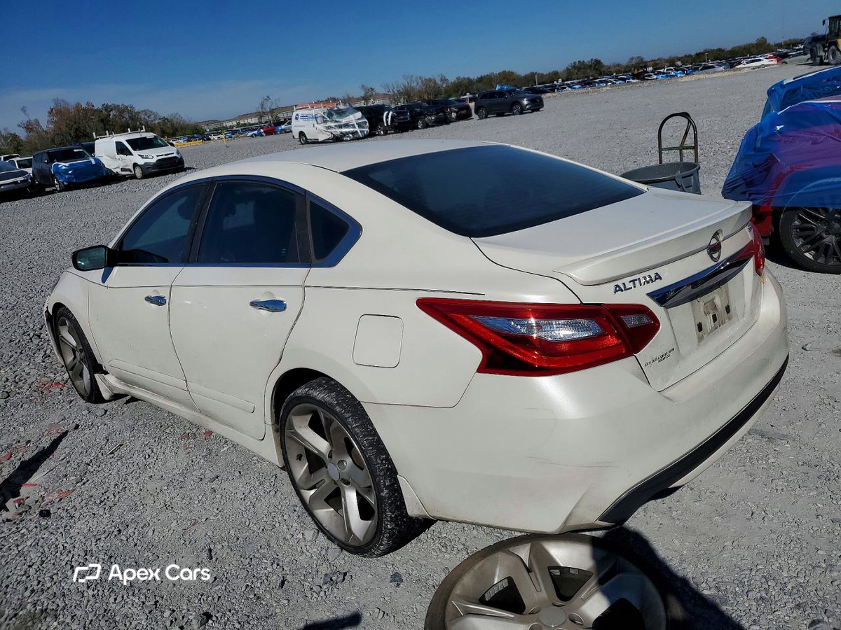 Nissan Altima 2016
