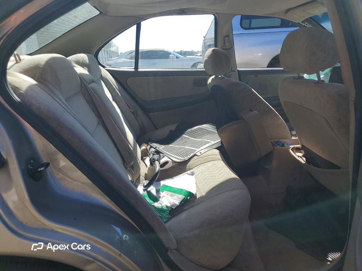 Nissan Altima 2001