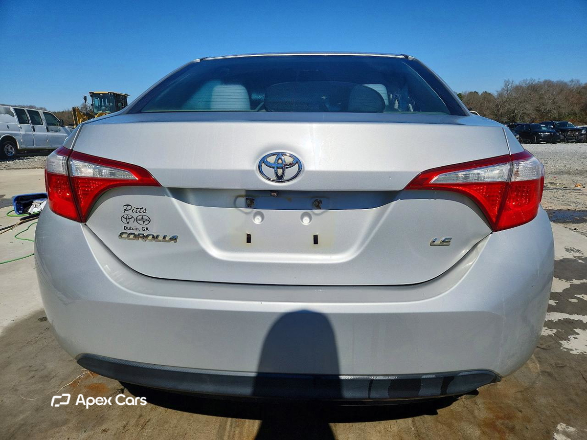 Toyota Corolla 2015