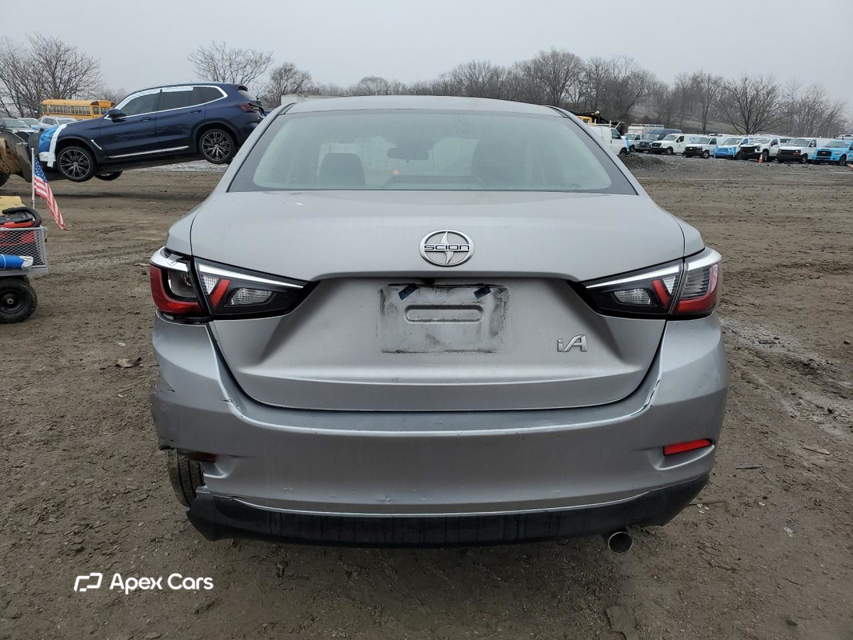 Toyota  2016