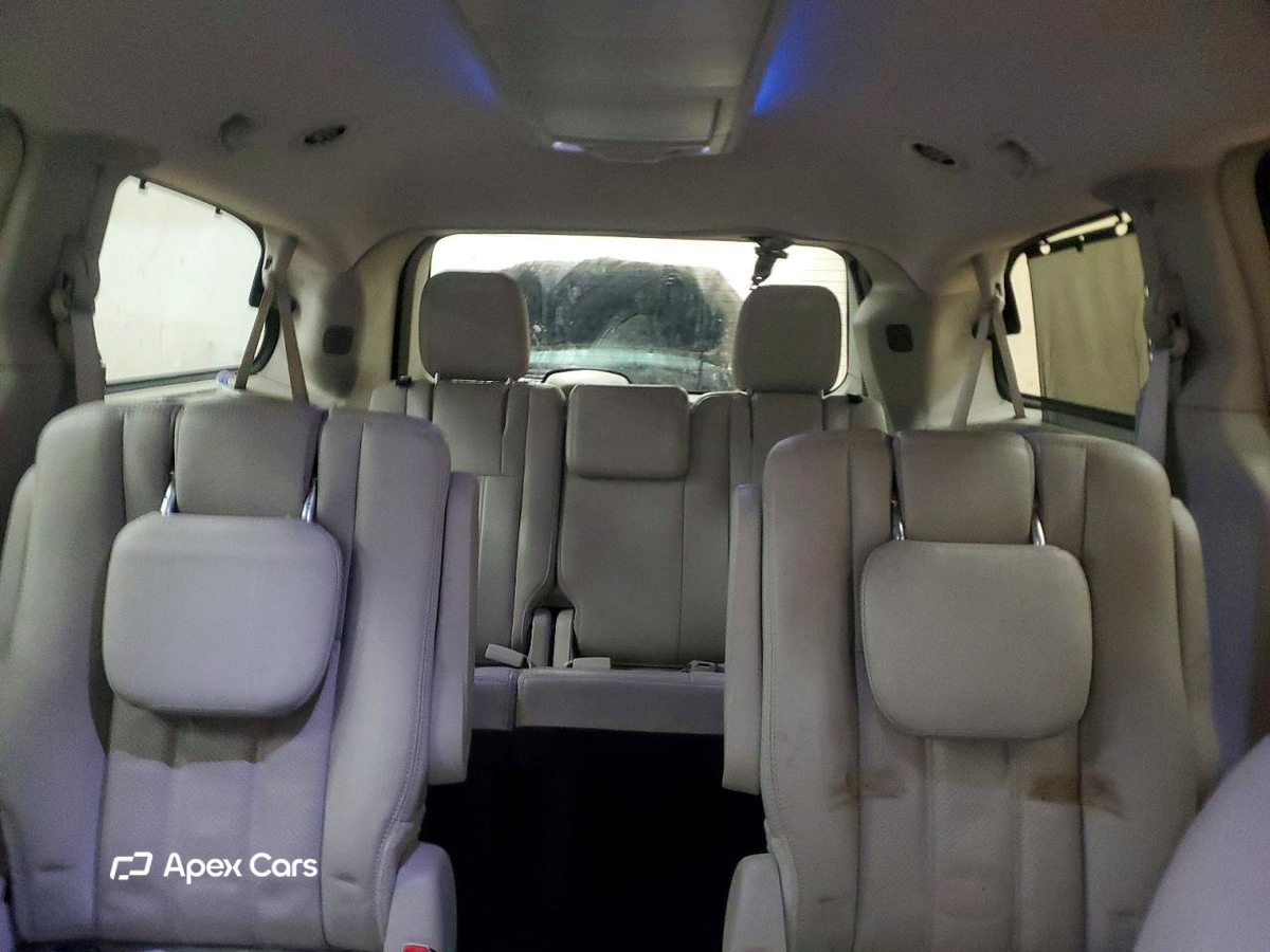 Chrysler Voyager 2012
