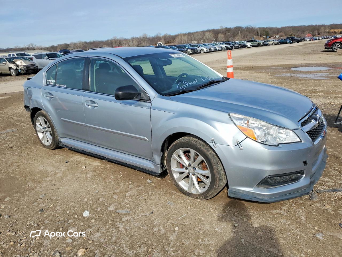 Subaru Legacy 2013