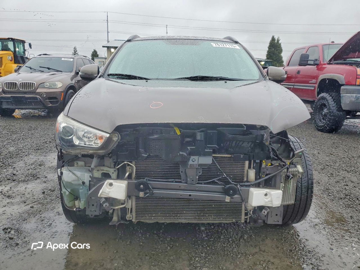 Mitsubishi Outlander 2016
