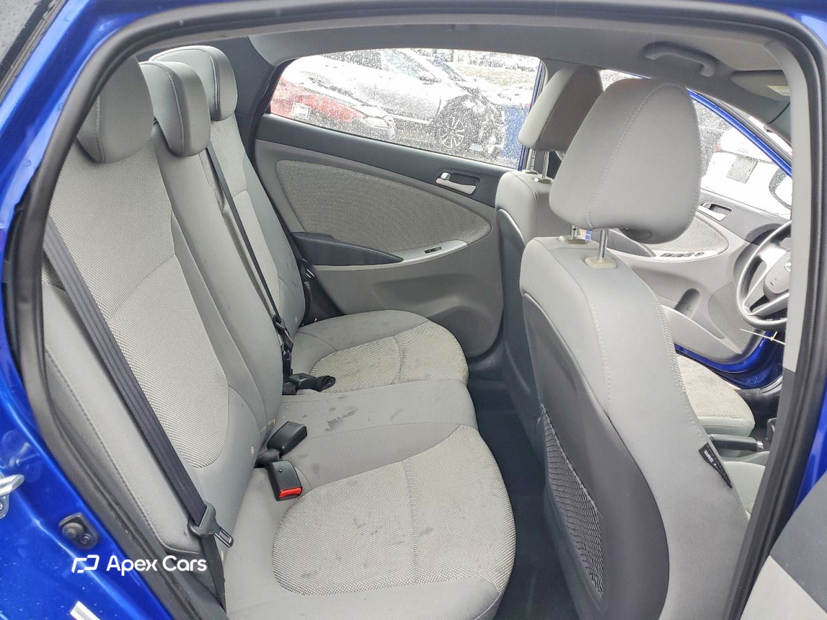 Hyundai Accent 2013