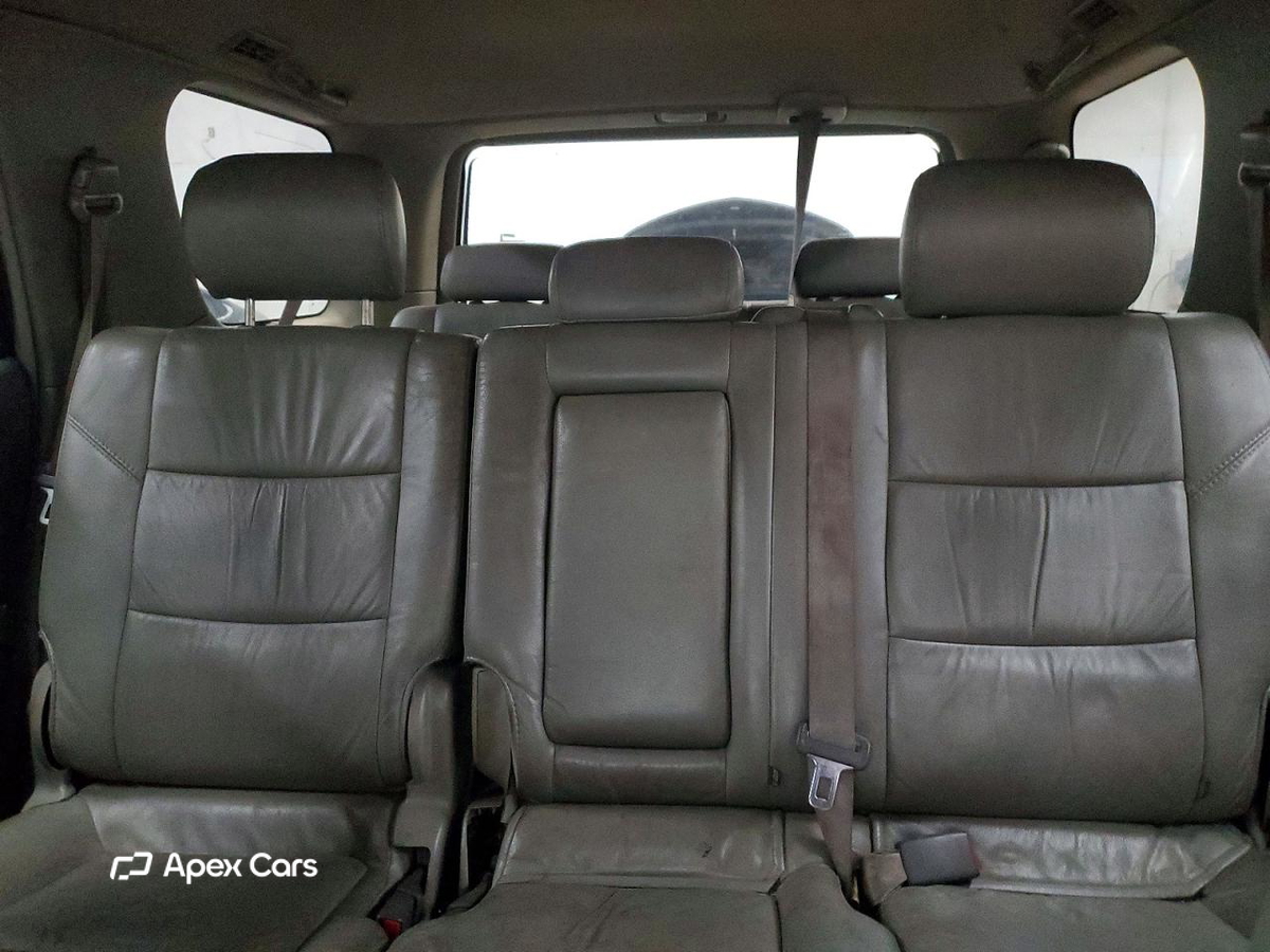 Toyota Sequoia 2002