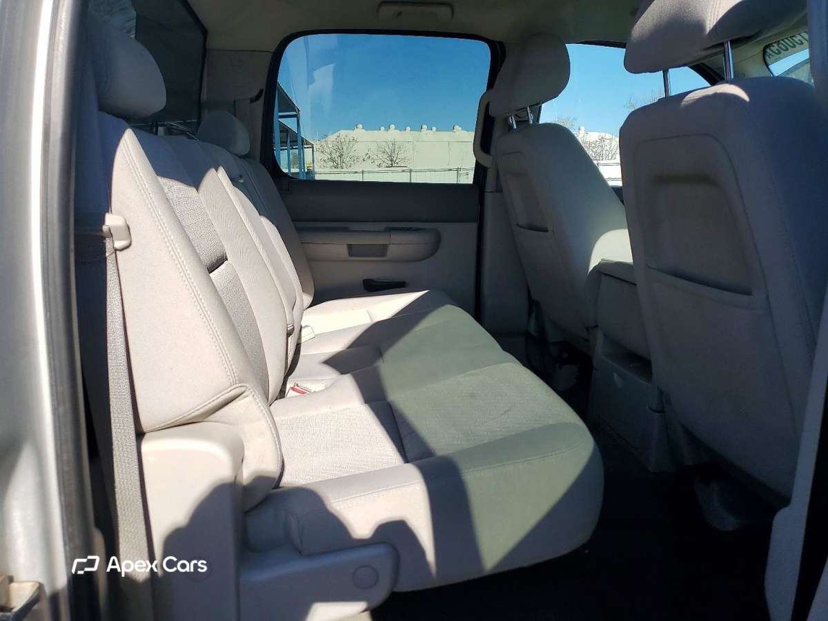 GMC Sierra 2011