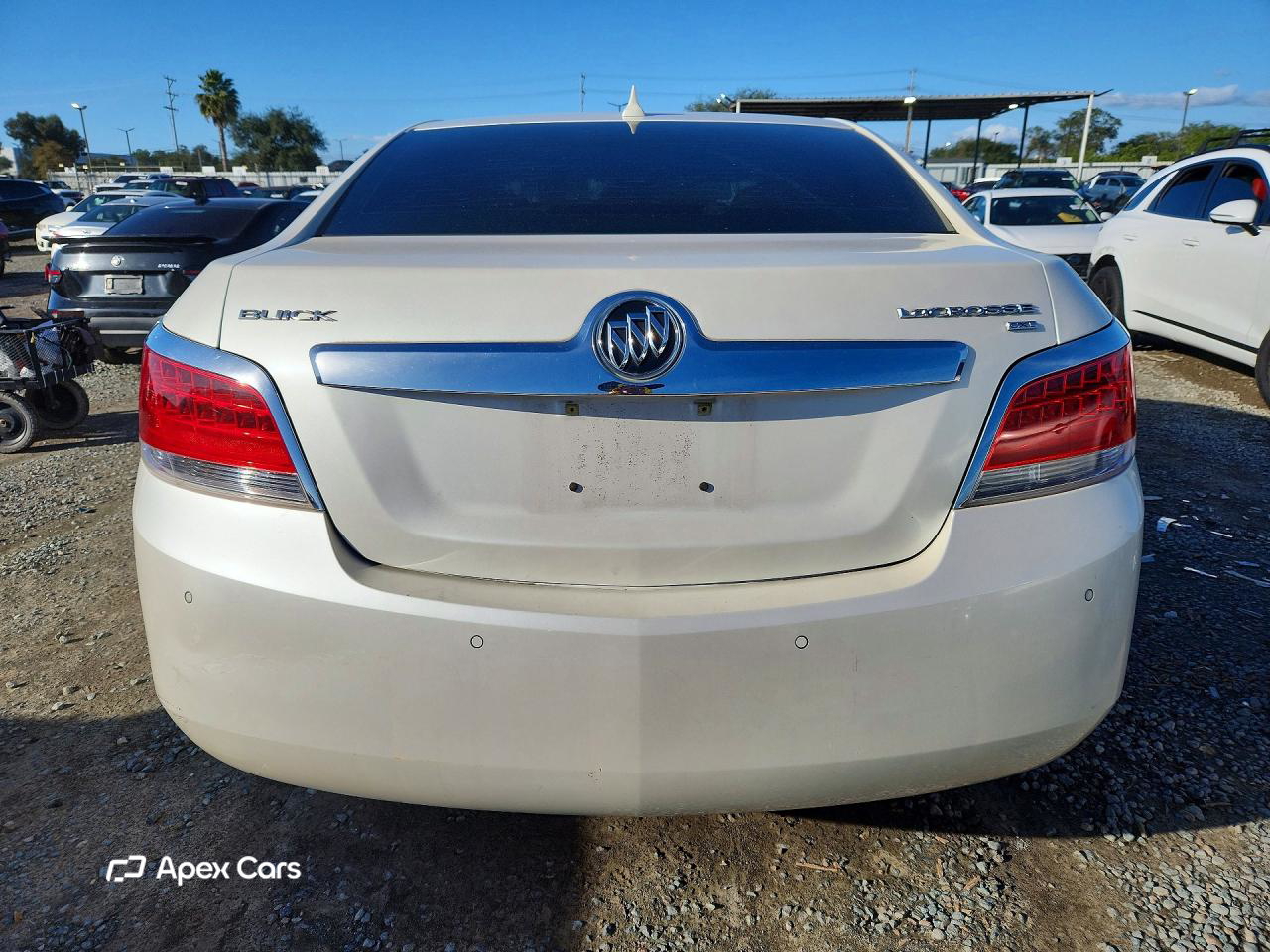 Buick LaCrosse 2011