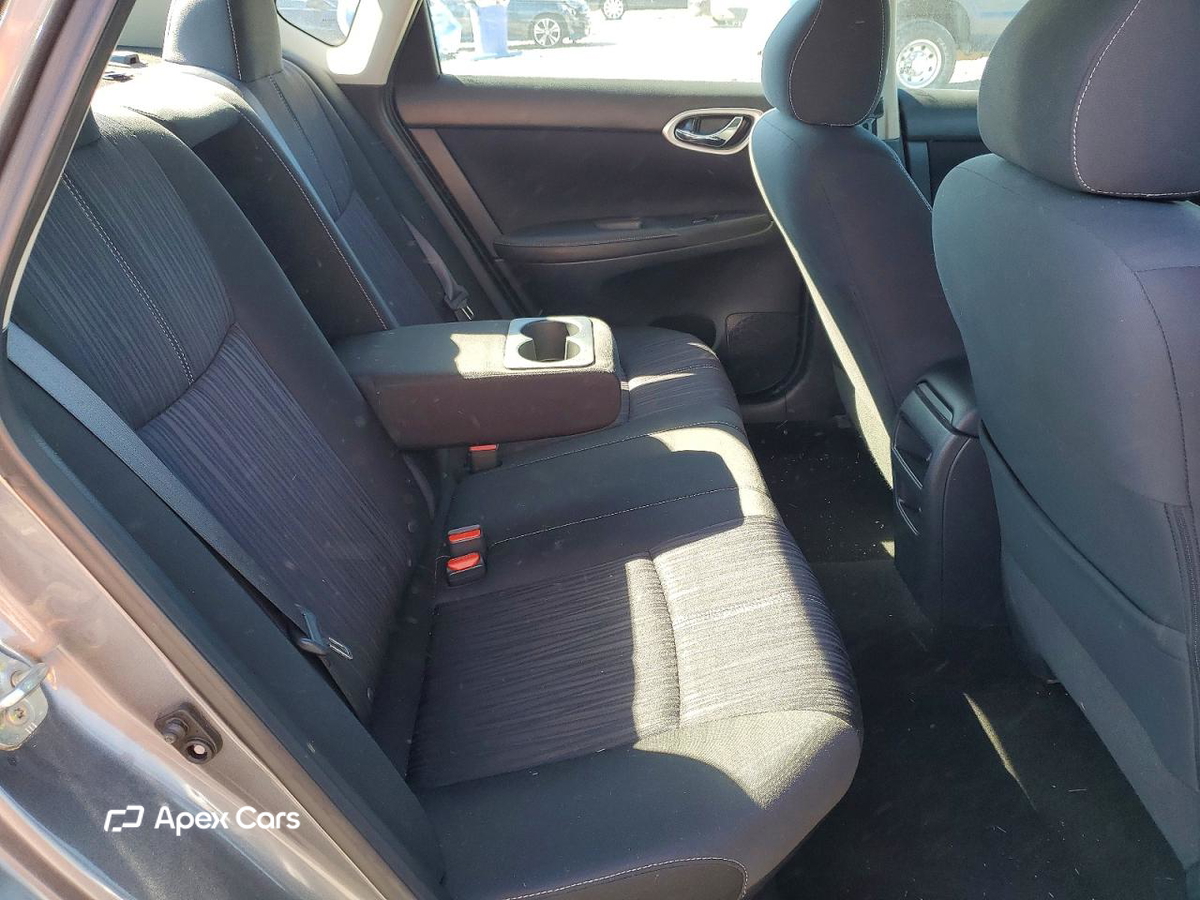 Nissan Sentra 2017