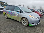 Toyota Sienna 2016