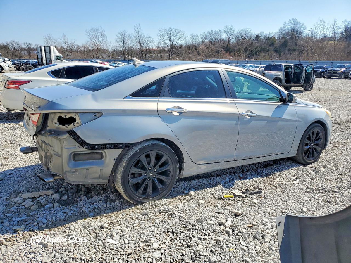 Hyundai Sonata 2011