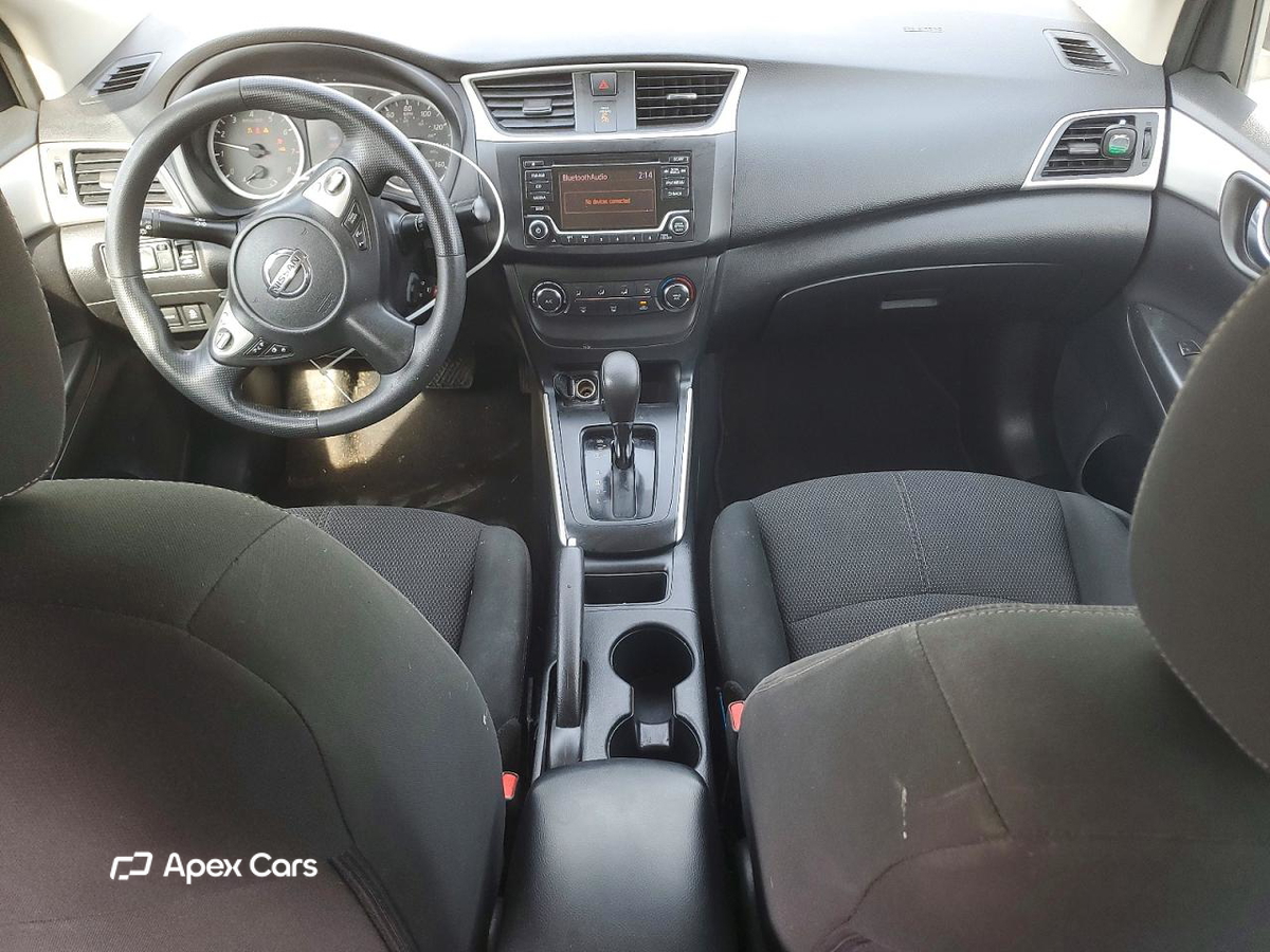 Nissan Sentra 2018